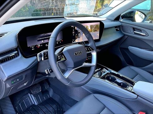 New 2026 Audi Q3 quattro 2.0T AWD/4WD image 14