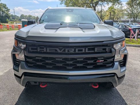 Used 2023 Chevrolet Silverado 1500 Custom Trail Boss AWD/4WD image 9