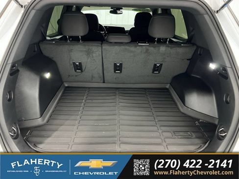 Used 2026 Chevrolet Equinox LT AWD/4WD image 20