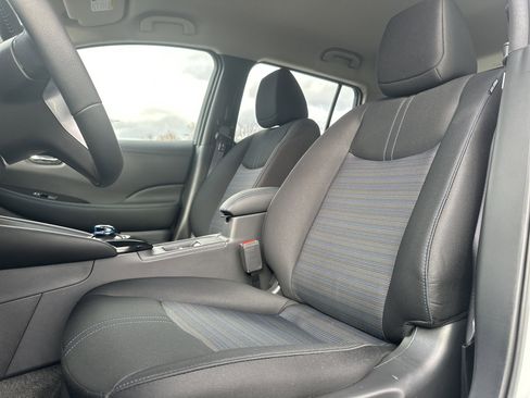 New 2025 Nissan Leaf SV Plus image 27