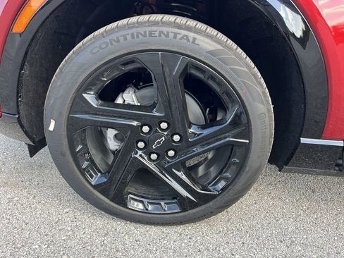 New 2025 Chevrolet Equinox EV RS image 23