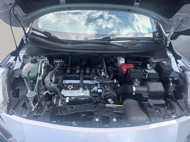 Used 2025 Nissan Versa S FWD image 13