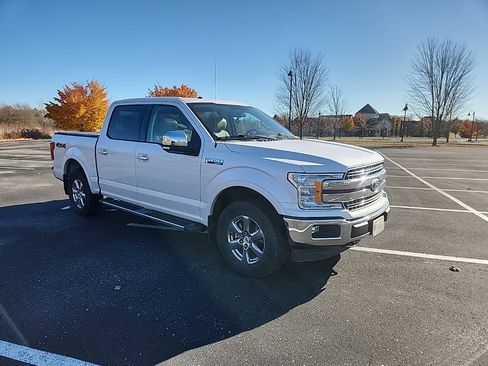 Used 2018 Ford F150 Lariat image 3