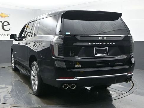 New 2026 Chevrolet Suburban Premier image 14