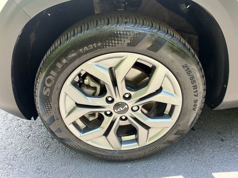 Used 2024 Kia Seltos S AWD/4WD image 24