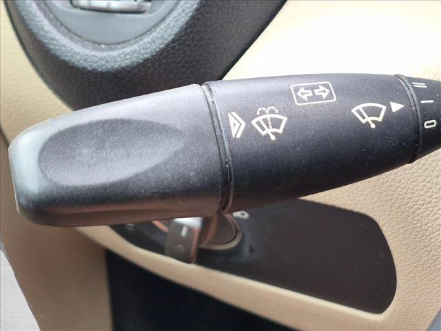 Used 2008 Mercedes-Benz SLK 350 image 13