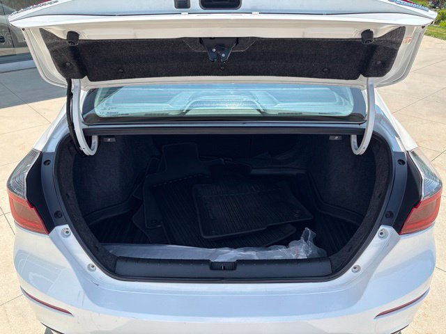 Used 2022 Honda Insight Touring image 27