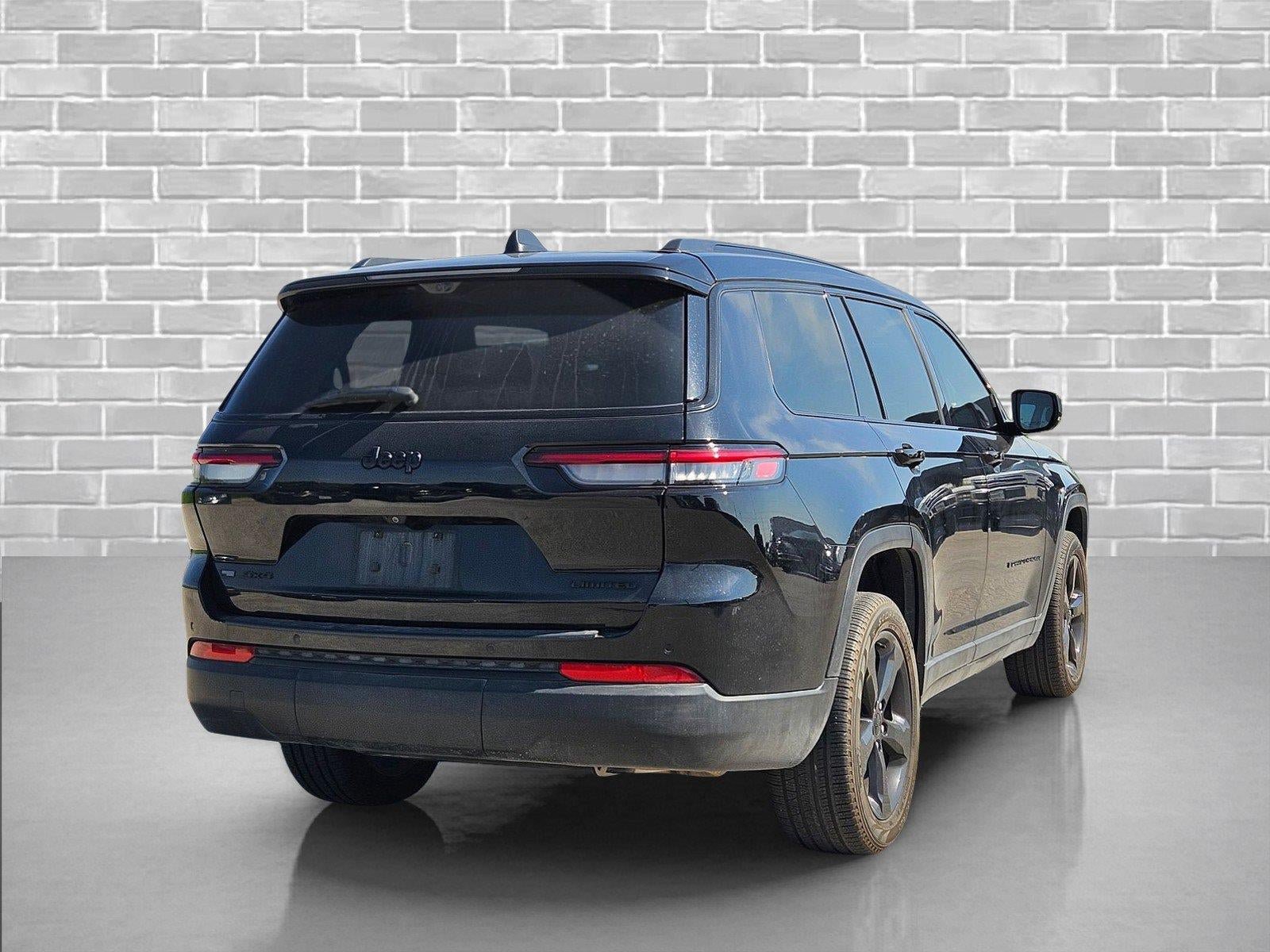 Used 2023 Jeep Grand Cherokee L Limited w/ Luxury Tech Group II AWD/4WD image 5