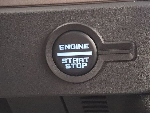 New 2025 Ford Bronco Outer Banks image 11