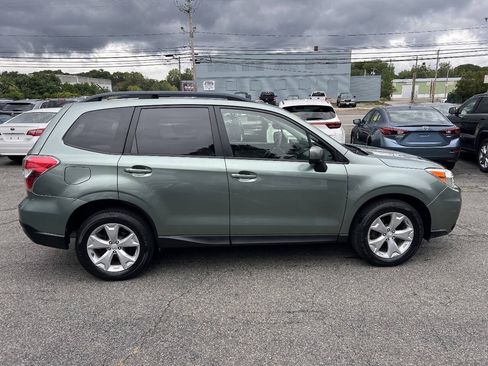 Used 2014 Subaru Forester 2.5i Premium w/ All-Weather Package AWD/4WD image 7