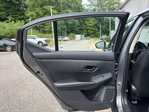 Certified 2025 Nissan Sentra S FWD image 12