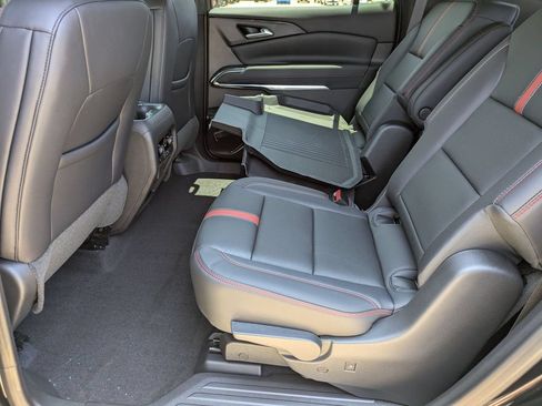 New 2026 Chevrolet Traverse RS FWD image 29