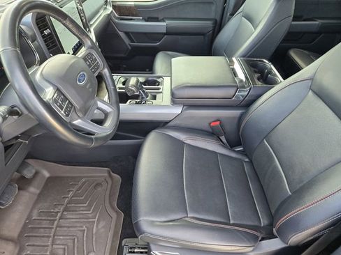 Used 2022 Ford F150 Lariat image 13