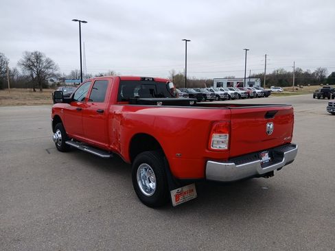Used 2024 RAM 3500 Tradesman w/ Chrome Appearance Group AWD/4WD image 5
