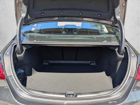 Used 2025 Mercedes-Benz C 300 Sedan image 18