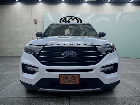 Used 2020 Ford Explorer XLT w/ Equipment Group 202A RWD image 8