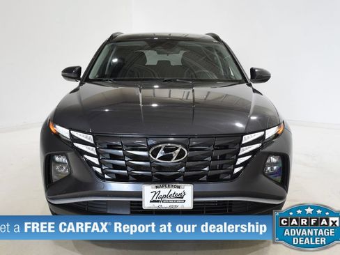 Used 2023 Hyundai Tucson SEL FWD image 2