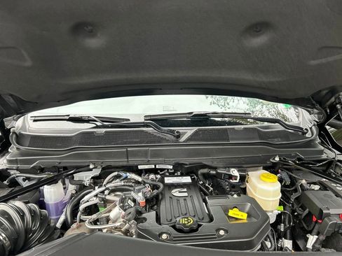 New 2026 RAM 2500 Tradesman AWD/4WD image 9