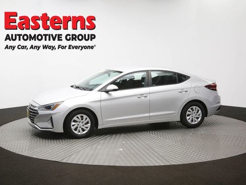 Used 2019 Hyundai Elantra SE w/ Cargo Package FWD image 57