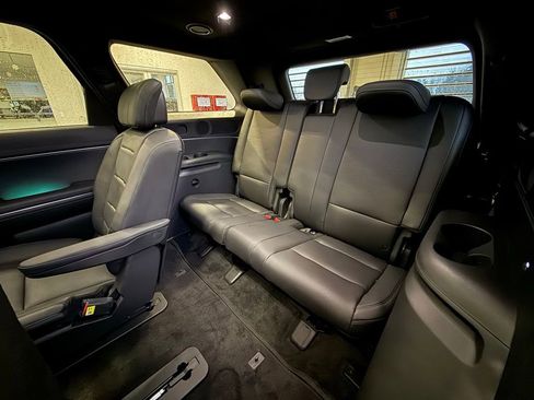 Used 2026 Hyundai Palisade Calligraphy image 18