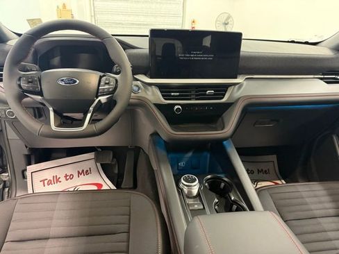 New 2026 Ford Explorer ST-Line RWD image 18