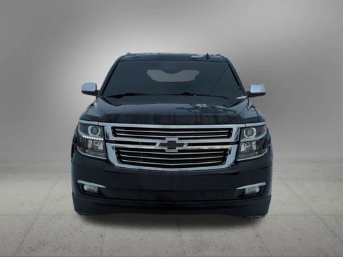 Used 2015 Chevrolet Suburban LTZ image 9