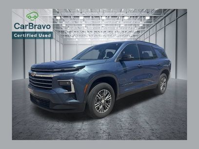 Used 2026 Chevrolet Traverse LT