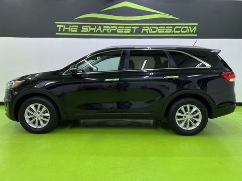 Used 2016 Kia Sorento FWD image 6
