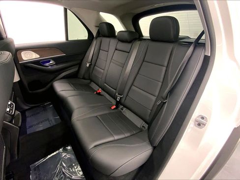 Used 2026 Mercedes-Benz GLE 350 4MATIC image 18