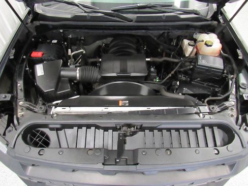 Used 2021 Chevrolet Silverado 2500 W/T w/ WT Fleet Convenience Package AWD/4WD image 40