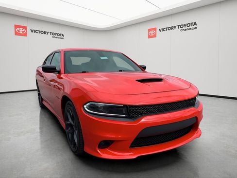 Used 2022 Dodge Charger R/T w/ Plus Group image 7