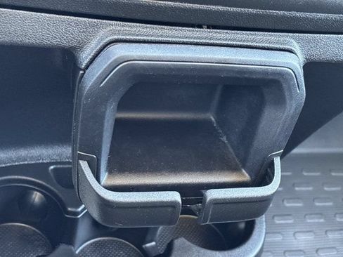 Used 2025 RAM ProMaster 2500 w/ U-Haul Equipment Group FWD image 31
