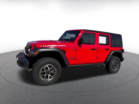 Used 2025 Jeep Wrangler Unlimited Rubicon AWD/4WD image 14