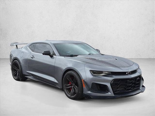 Used 2021 Chevrolet Camaro ZL1 RWD image 3