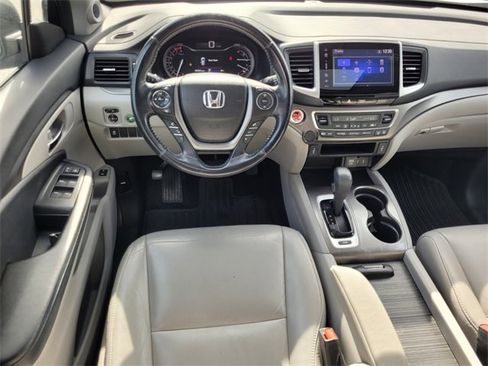 Used 2017 Honda Pilot EX-L image 9
