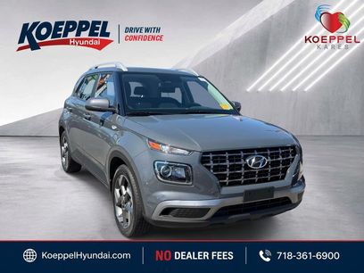 Certified 2023 Hyundai Venue SEL w/ Cargo Package