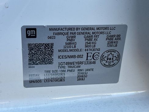 Used 2024 GMC Sierra 3500 Denali w/ Denali Reserve Package image 55