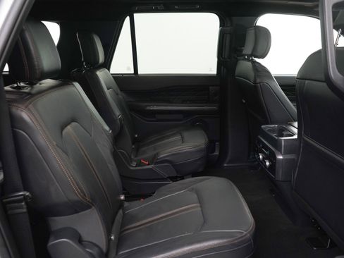 Used 2024 Ford Expedition Max Platinum image 12