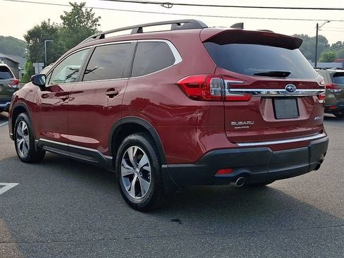 Used 2025 Subaru Ascent Premium AWD/4WD image 4