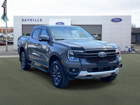 Used 2025 Ford Ranger Lariat w/ FX4 Off-Road Package AWD/4WD image 6