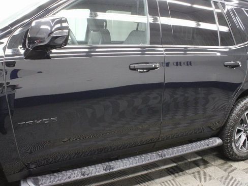 Used 2024 Chevrolet Tahoe Z71 image 47