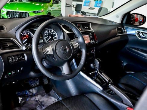 Used 2017 Nissan Sentra SR w/ Electronics Package FWD image 13