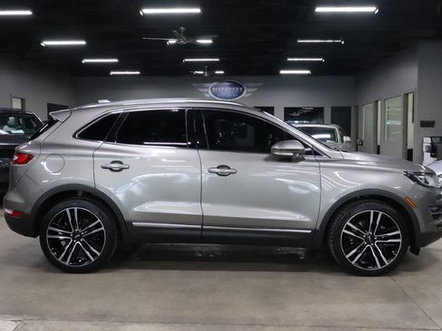 Used 2017 Lincoln MKC Reserve image 6