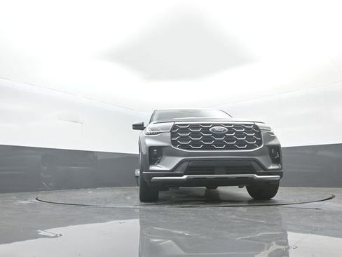 New 2026 Ford Explorer Platinum AWD/4WD image 30