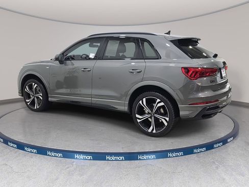 Used 2024 Audi Q3 2.0T Premium Plus w/ Premium Plus Package image 9