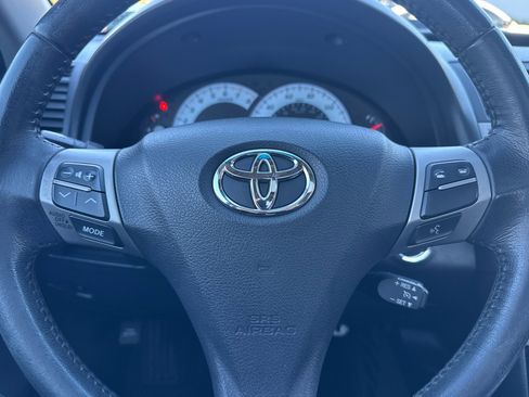 Used 2011 Toyota Camry SE image 33