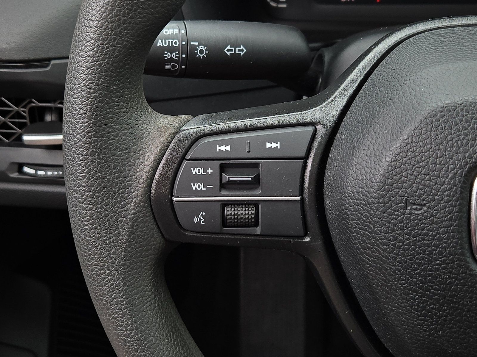 Certified 2024 Honda Accord EX image 21
