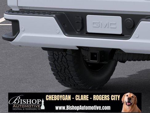 New 2026 GMC Sierra 2500 Denali w/ Denali Reserve Package image 18