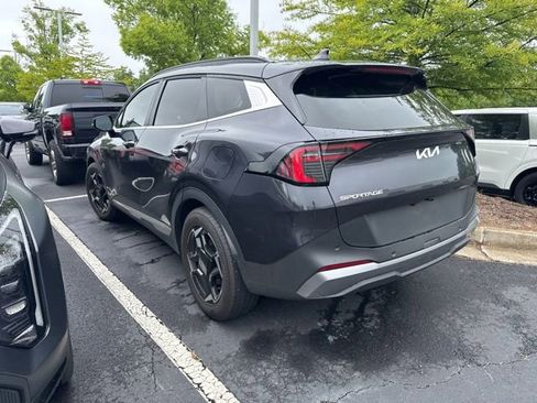Used 2026 Kia Sportage EX w/ EX Panorama Roof Package FWD image 2