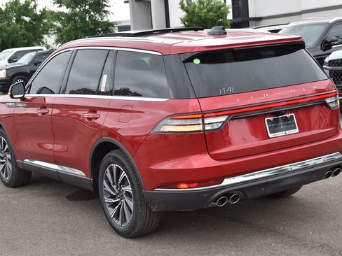 New 2026 Lincoln Aviator AWD image 9